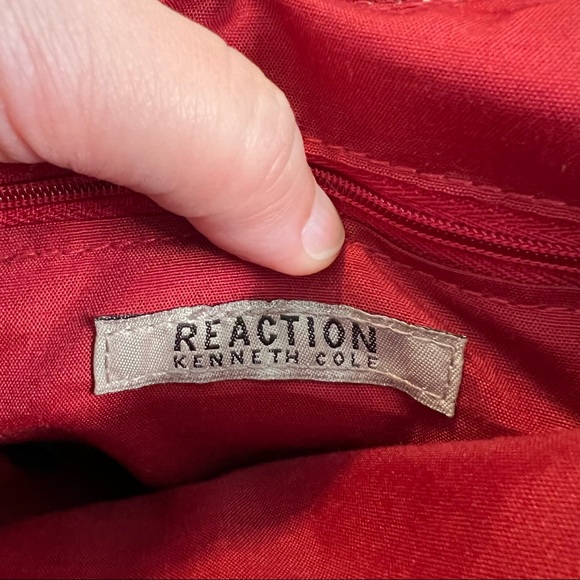 Kenneth Cole Reaction bag - Picture 10 of 11